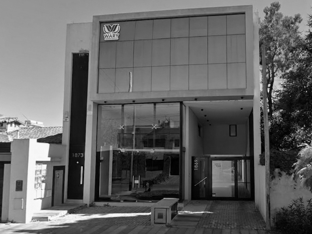 Fachada de las oficinas de Wary Seguridad en Gonnet, La Plata